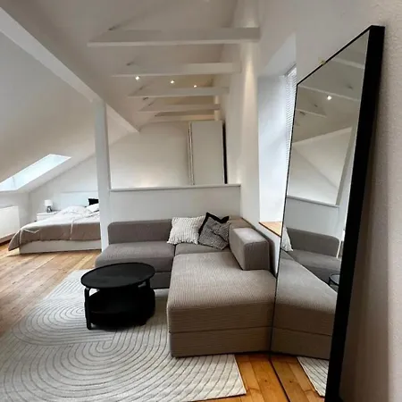 Hb Zentrum Apartamento *